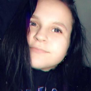 Meet your Posher, Alayna